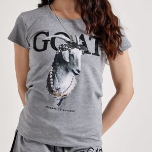 womens Streetz Iz Watchin Goat Tee Size Medium